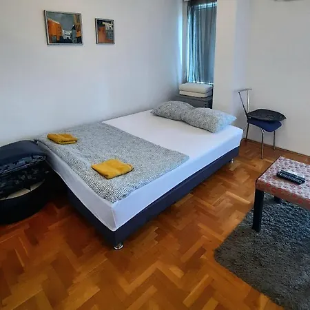 Stan Na Dan U Centru, *